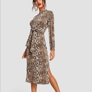 Snakeskin print long sleeve midi dress